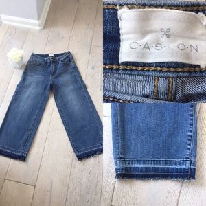 Nordstrom’s CASLON wide leg crop woman’s denim 26